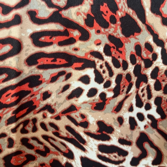 Nicole Miller Women’s Satin Spaghetti Strap Animal Print Maxi Size Medium - Picture 5 of 7